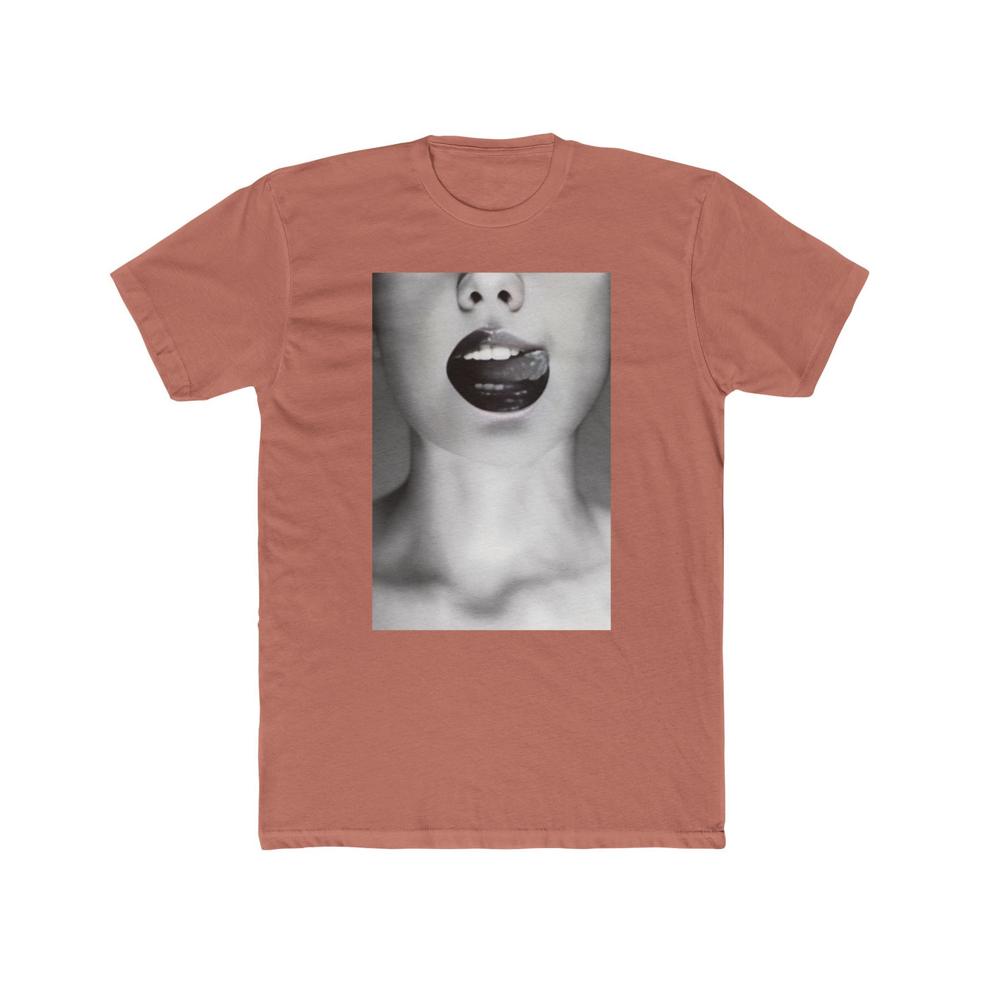 BLK WHT LICKED LIP TEE